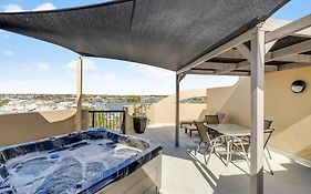 Nautilus Private Rooftop Spa